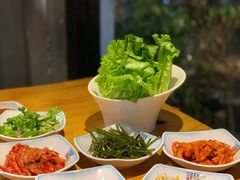 -唯成•韩国炭火烤肉 유성고기