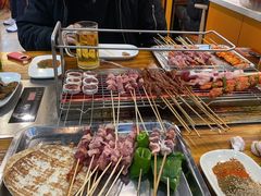 -哈尔滨小酒馆·鲜肉现穿自助烧烤(康新花园店)