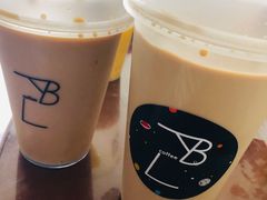 燕麦拿铁-LAB COFFEE来杯咖啡(浦仓路店)
