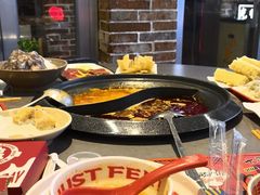 -生活如沸·顺德水牛奶火锅(大学路店)