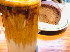 红豆沙拿铁-Line 咖啡(石厦花园店)