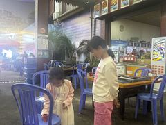 -石屏老字号4号包浆豆腐美食城(泼水广场店)