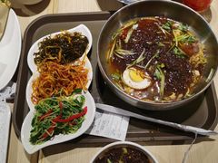 -远大美食广场(远大购物中心店)