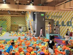 -反弹蹦床公园·运动乐园·团建·亲子派对(深圳观澜湖店)