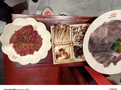 -洞子口重庆鲜货火锅(楚翘城旗舰店)