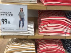 -优衣库(南宁安吉万达广场店)