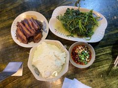 -晏老九豆花饭家常菜(上海城店)
