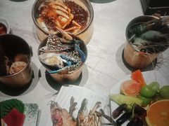 -雍容荟活波龙自助餐(IFS黑金店)