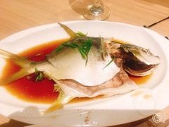 清蒸金鲳鱼-Isla Sugbu Seafood City