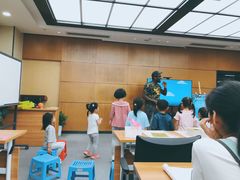 -杭州滨江区图书馆科技分馆