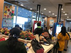 -麦当劳(轻轨曹杨路店)