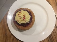 维多利亚草莓蛋糕-COSTA COFFEE(岭南天地店)