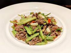 小炒黄牛肉-许爷家·生态湖鲜(徐汇日月光店)