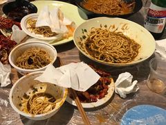 -巴厘龙虾·榜首油焖大虾(音乐学院·沿江酒馆店)