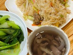 炒米粉-广达眼镜炖罐(广达店)