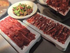 -伴山牛贵州黄牛肉火锅·苗疆非遗艺术餐厅(上海首店)