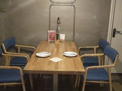 包厢-HIGH FIVE哈福手工汉堡(桂林路店)