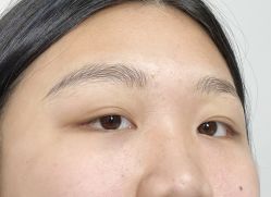 -一个差评成就的纹眉店