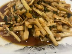 雪菜肉丝小笋-翠茗农庄土菜馆(天目湖店)