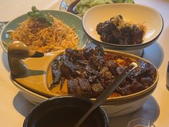 -八府香鸭·啫啫煲(华山路店)