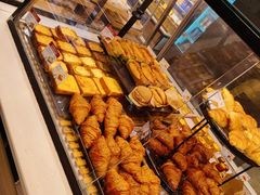 -巴黎贝甜(大宁国际商业广场店)