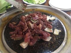 -石记东北风味烤肉店(子固路店)