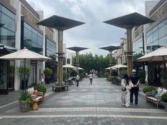 -比斯特上海购物村精品奥特莱斯
