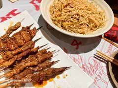 -肥肥虾庄·金牌油焖大虾(杨园滨江时代walk店)