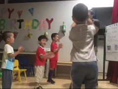 -爱乐梵国际儿童教育中心(古美店)