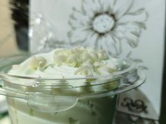 -红宝石·鲜奶小方·海派西点房(南丹店)