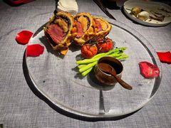 -弦月窗LUNETTE BY AMANDA(复兴路店)