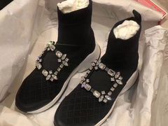 -Roger Vivier(北京SKP店)