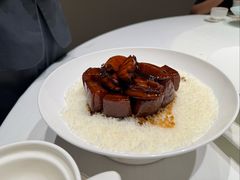 墨斗鱼红烧肉-屋里厢上海菜馆