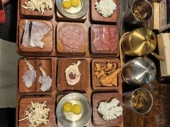 -银米·云南传统过桥米线(双廊黑金冠店)
