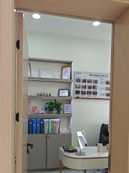 -苗方清颜专业祛痘·皮肤管理