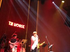 -TZ House音乐现场(来福士中心店)