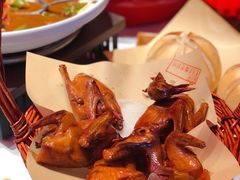 -鸽子侯·家宴·平价海鲜(市图书馆店)