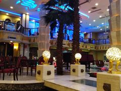 -碧中海汤泉汗蒸酒店