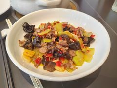 -黔蘑菇四季餐厅(观山湖店)