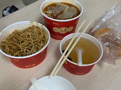 -江三王记牛杂馆(总店)