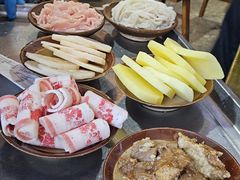 -黄潇洒老火锅(九眼桥宏济巷店)