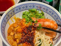 -涨巢·潮玩水疗局