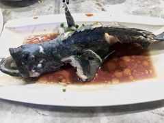 石斑鱼清蒸-四川小胡子海鲜(丁村万人海鲜广场店)