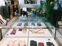 -路易·威登(香榭丽舍大道店)