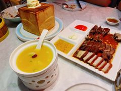 -新大咀港式茶餐厅(宝山万达店)