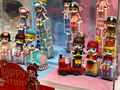 -泡泡玛特POPMART(上海环球港店)