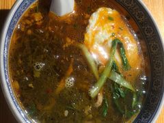 八宝辣酱面-沪西老弄堂面馆(定西路店)