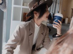-瑞幸咖啡(清华科技园·唐诗主题店)
