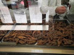 -震九州熟食(凯旋路店)