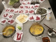 -张哞哞·鲜切牛肉自助火锅(高德置地店)